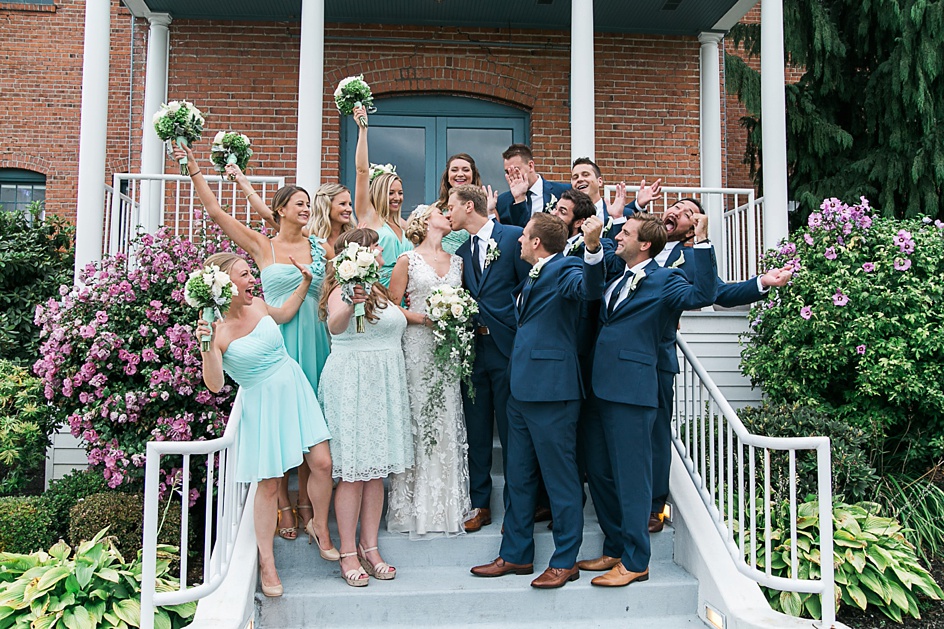 Seattle Wodinville Hollywood Schoolhouse wedding