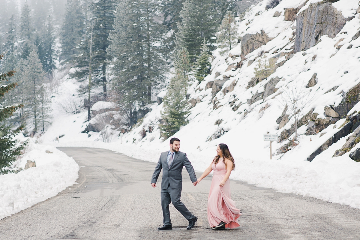 Leavenworth Snowy Engagement Session